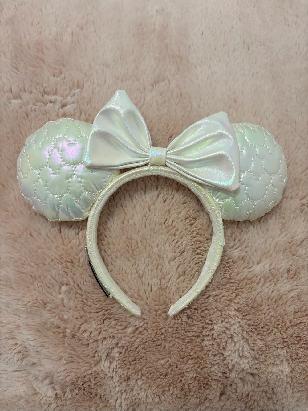 Disney Loungefly White Quilted Iridescent Shimmer Minnie Ears